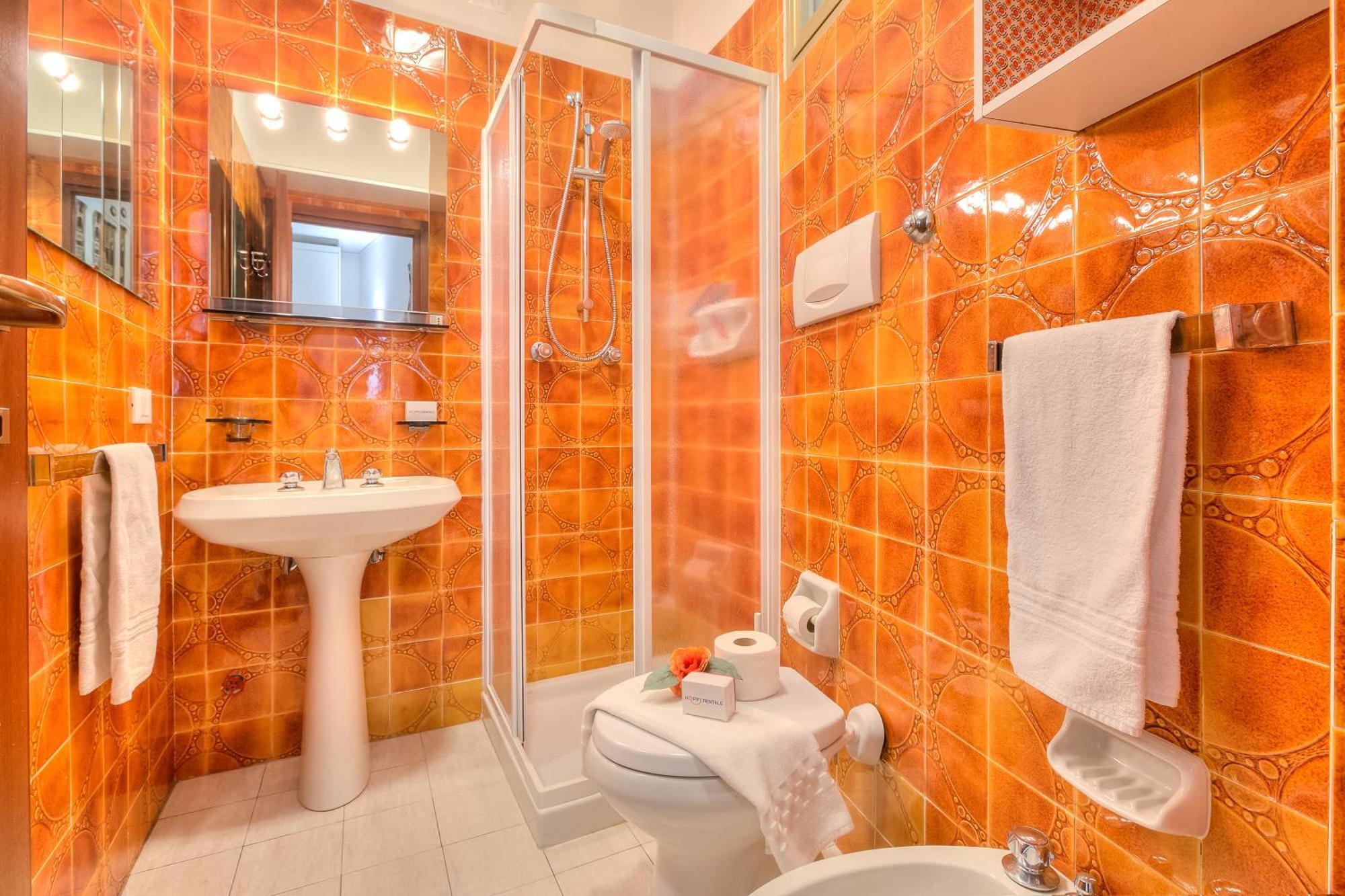 Casa Emma With Sea Glimpse - Happy Rentals Sanremo Bagian luar foto